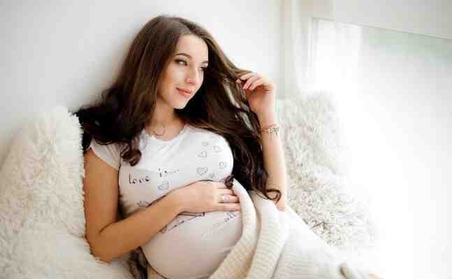 Hamilelikte saç boyama zararlı mı?