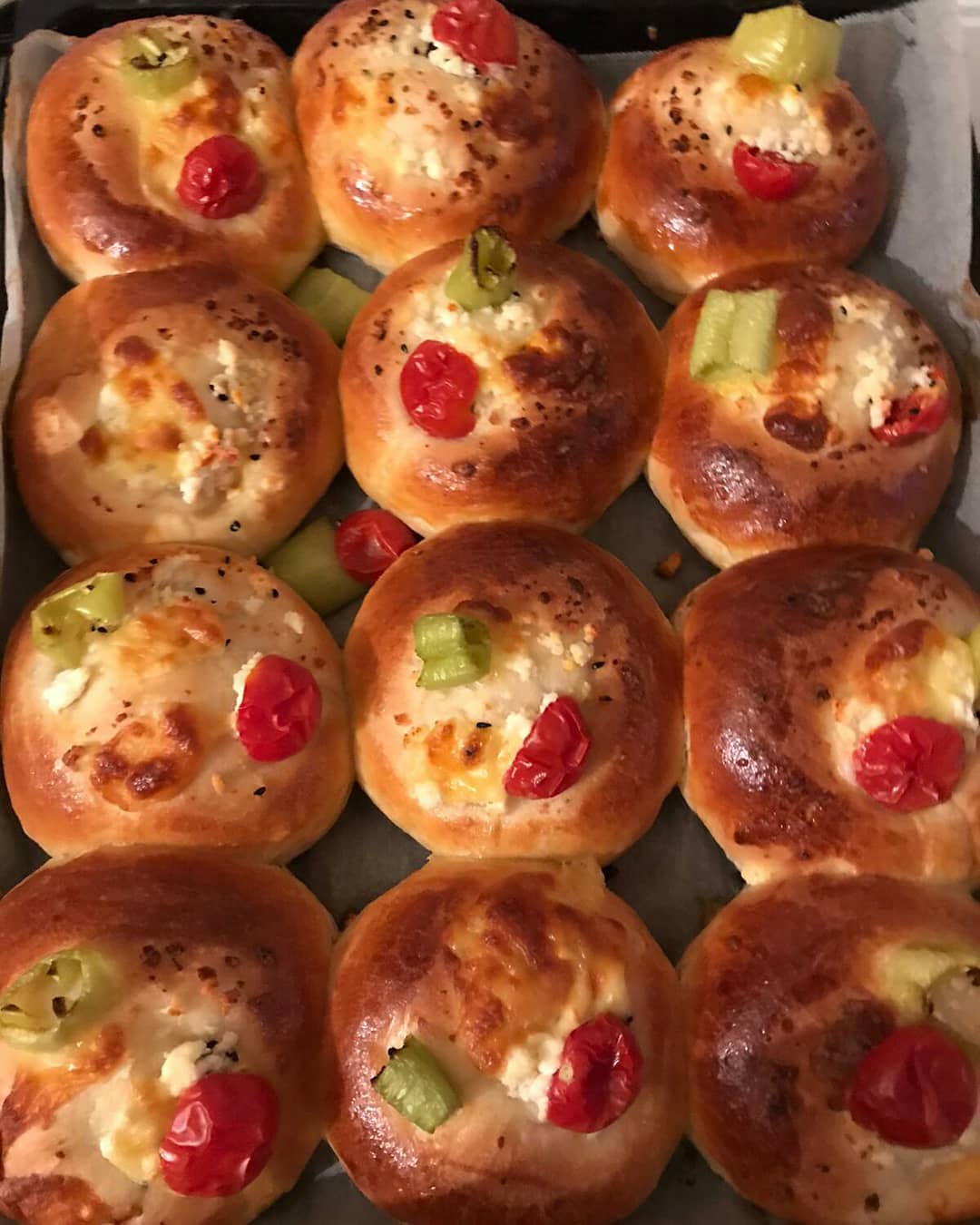 PİZZA POĞAÇA