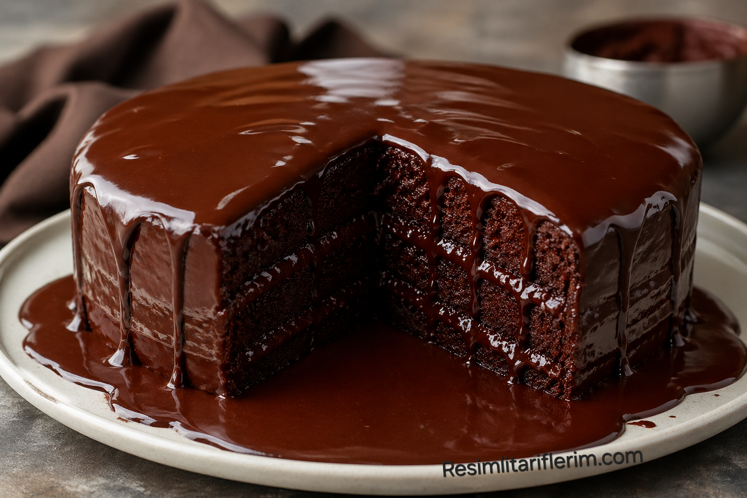Nemli Çikolatalı Pasta